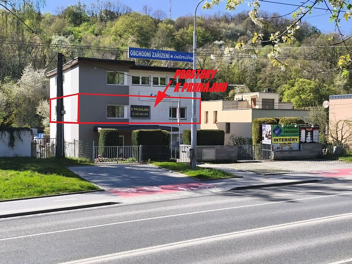 Pronájem kanceláře 91 m² – fotografie 3