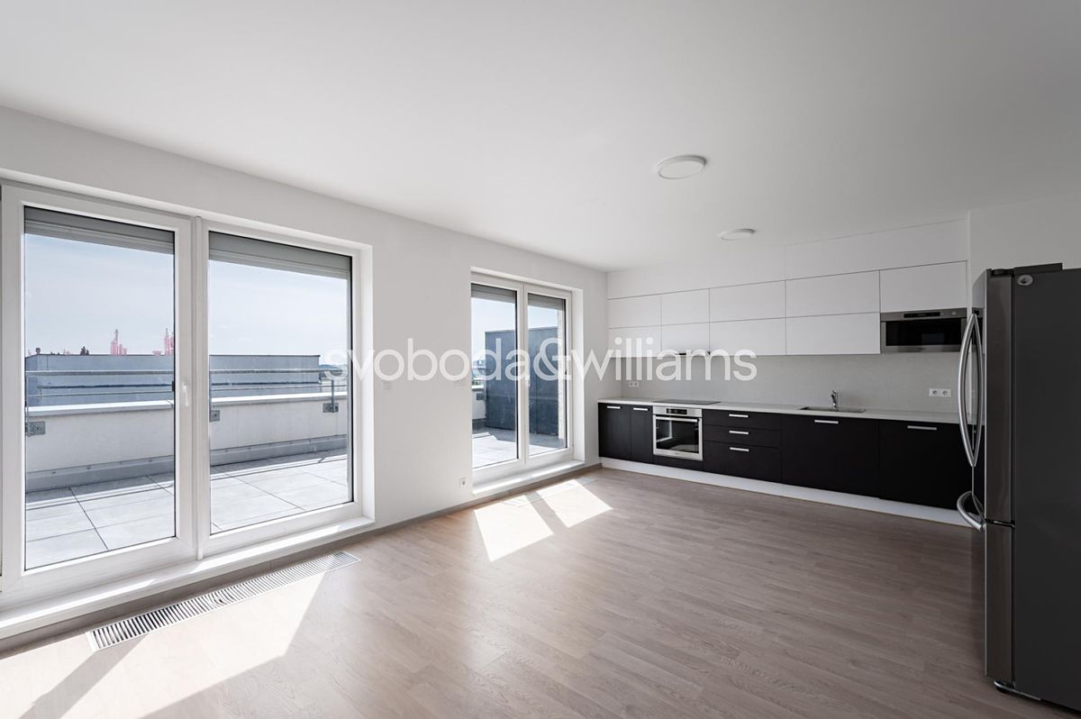 Prodej bytu 4+kk 99 m²