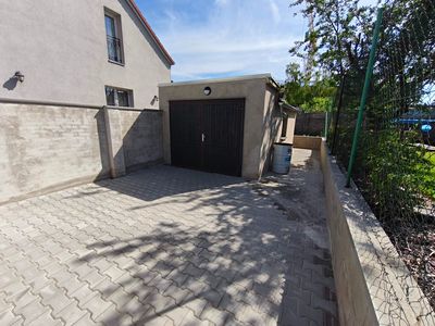 Pronájem garáže 65 m²