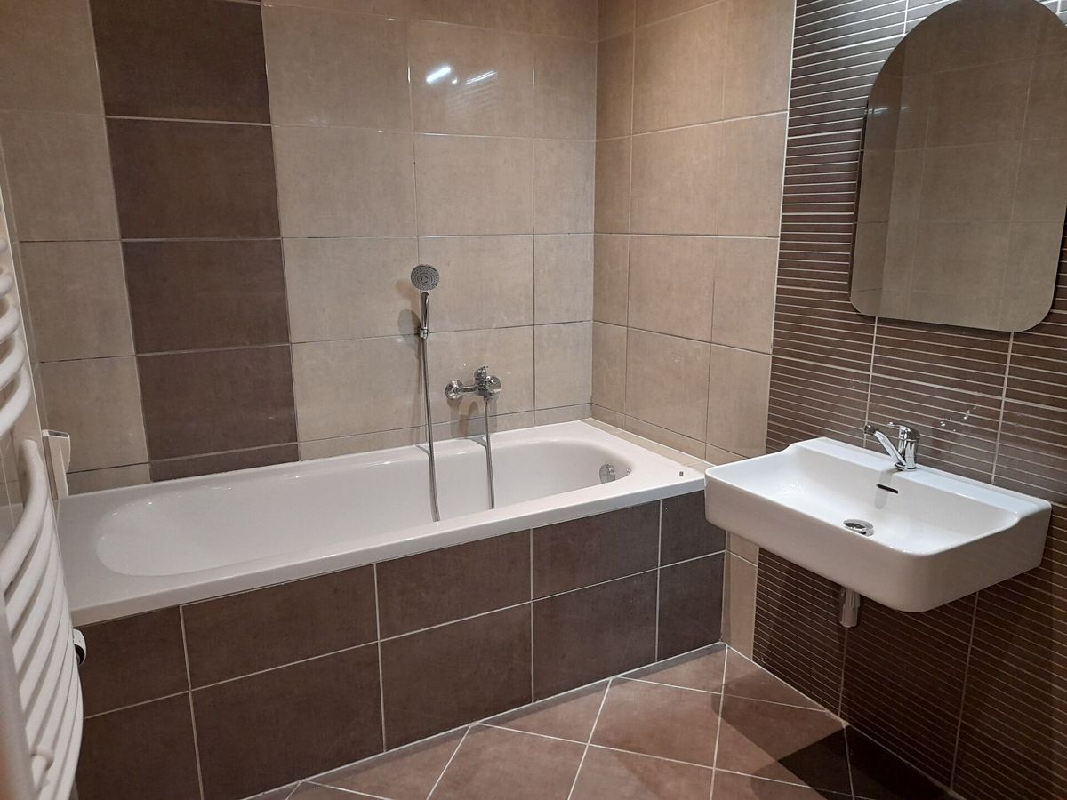 Pronájem bytu 3+kk 106 m² – fotografie 2