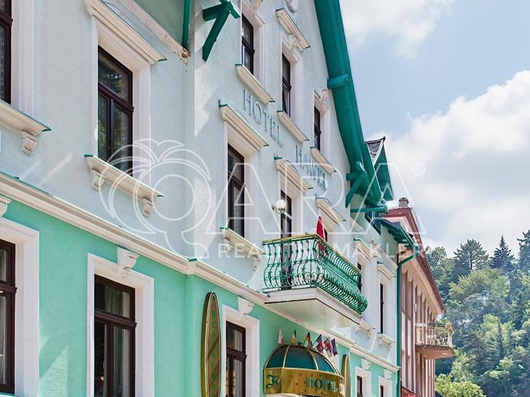 Prodej komerčního prostoru, 832 m² (55 z 60)