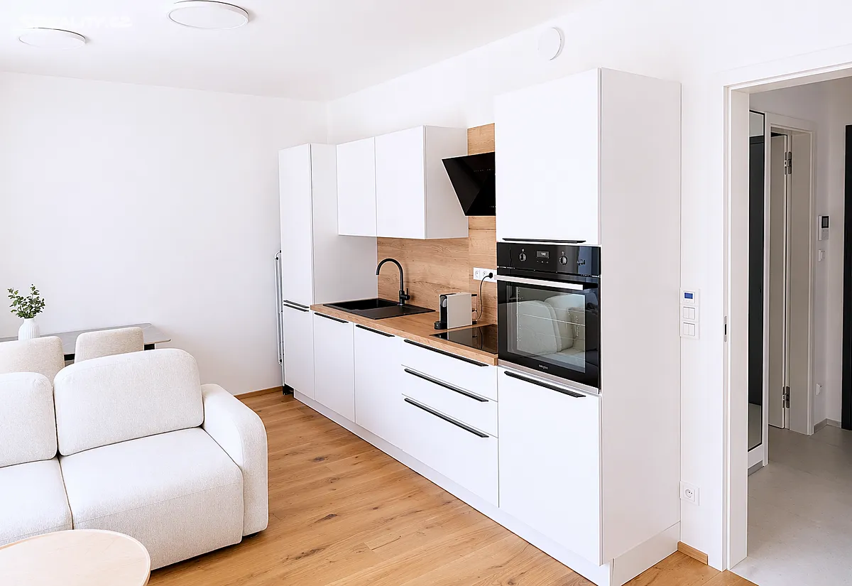 Prodej bytu 1+kk 40 m², Starokošířská