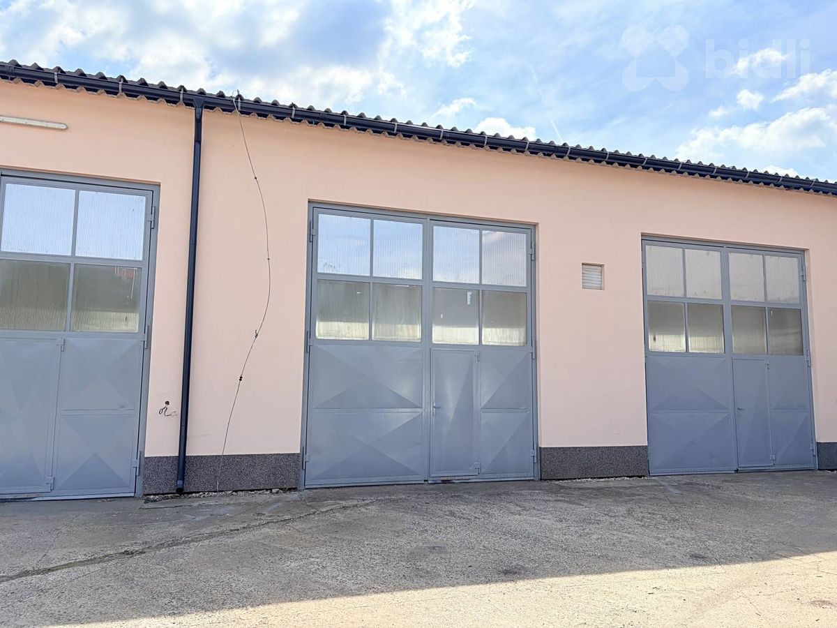 Pronájem výrobní haly, prostoru 445 m² – fotografie 3