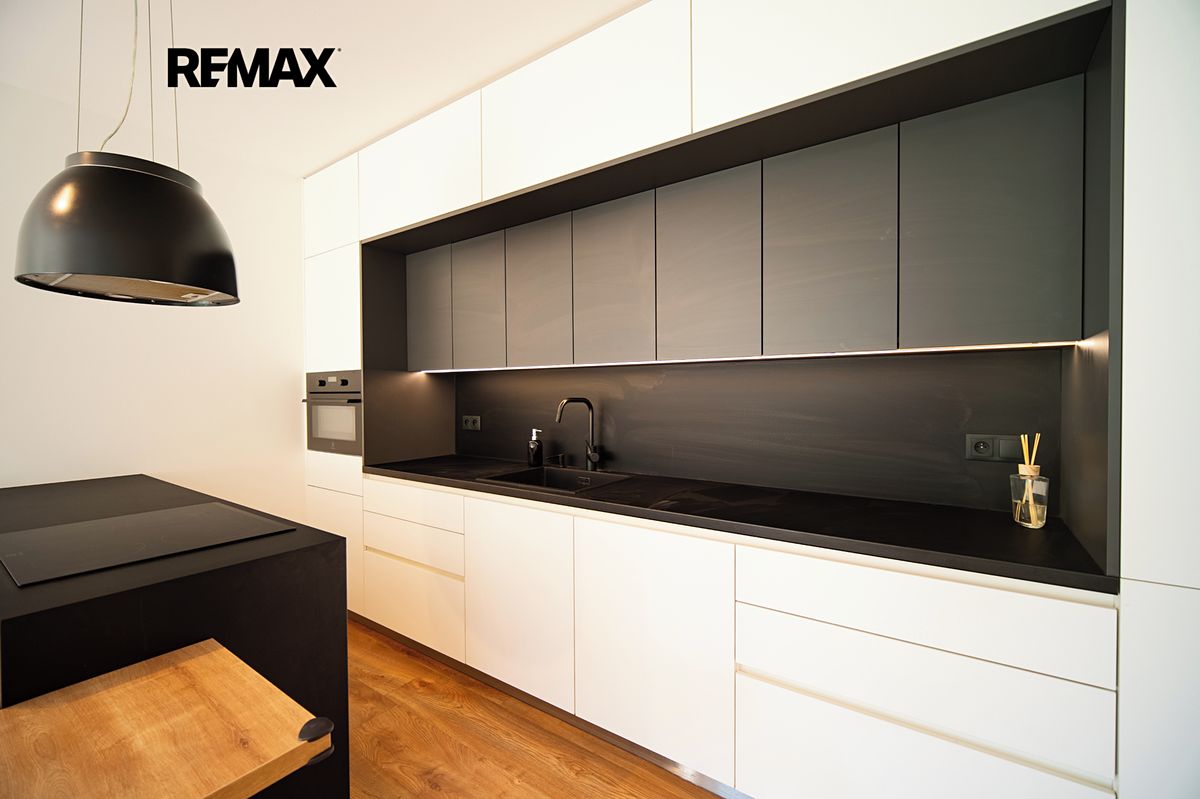Pronájem bytu 2+kk 62 m²