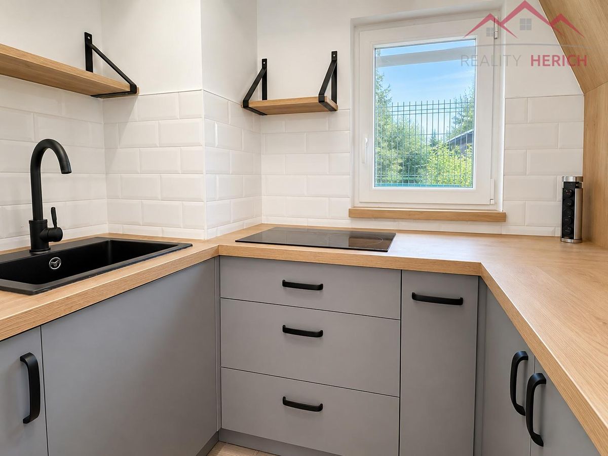 Prodej chaty 70 m², pozemek 440 m² – fotografie 4