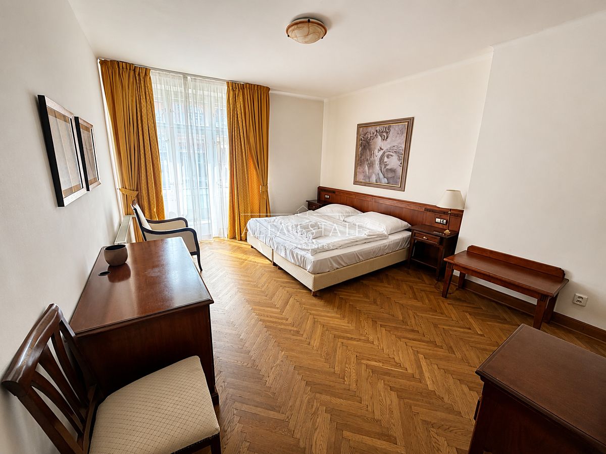 Pronájem bytu 2+1 55 m² – fotografie 3