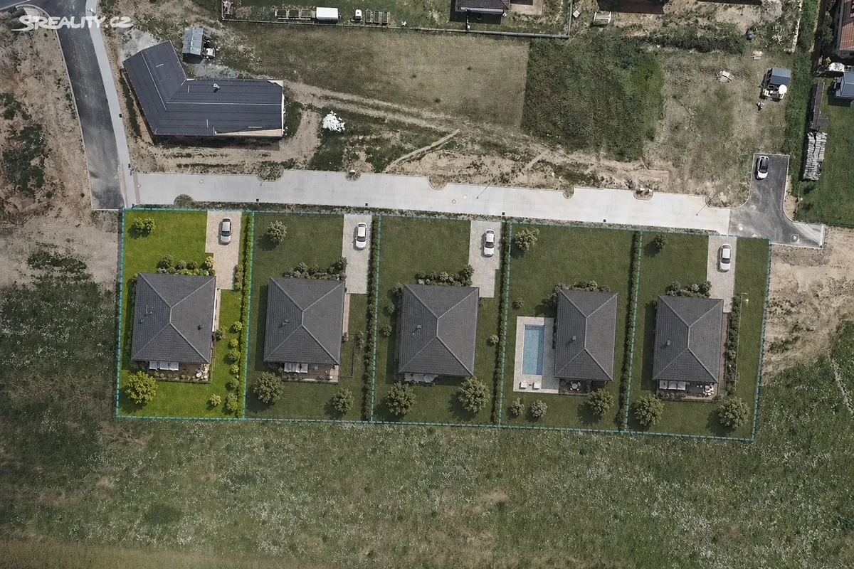 Prodej stavebního pozemku 810 m² - Widok 4