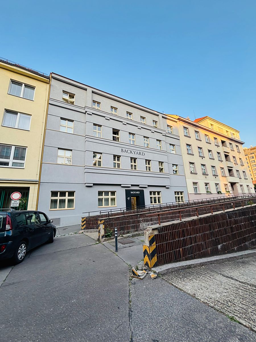 Pronájem bytu 1+kk 20 m²