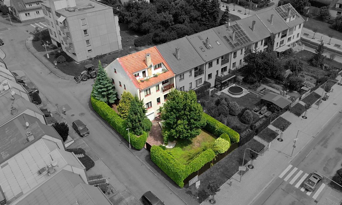 Prodej rodinného domu 338 m², pozemek 404 m²