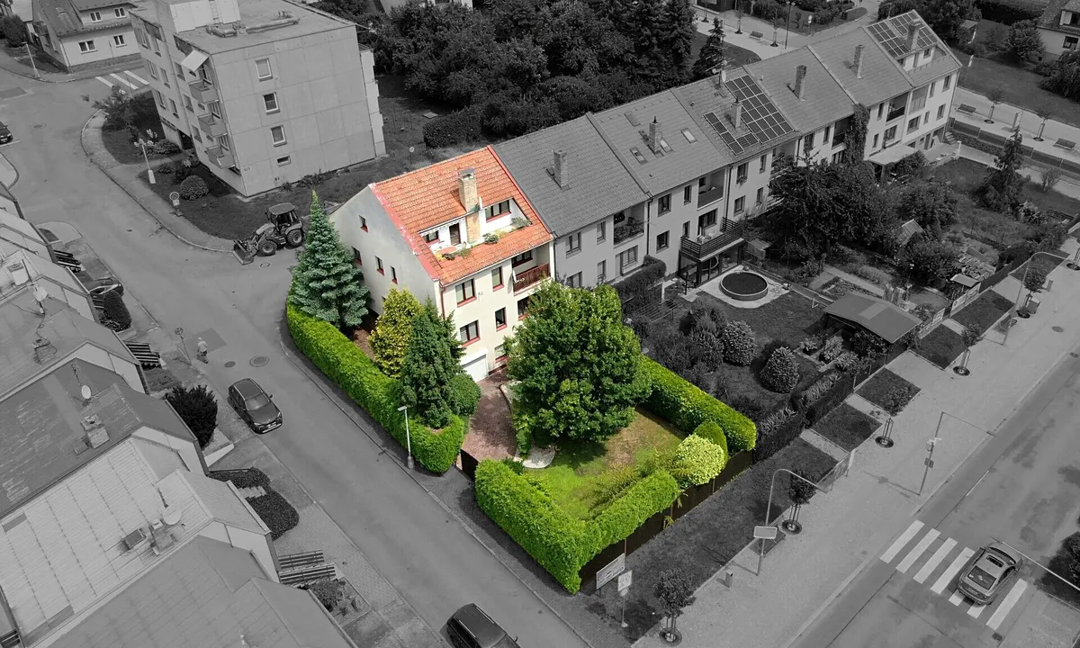 Prodej rodinného domu 338 m², pozemek 404 m²