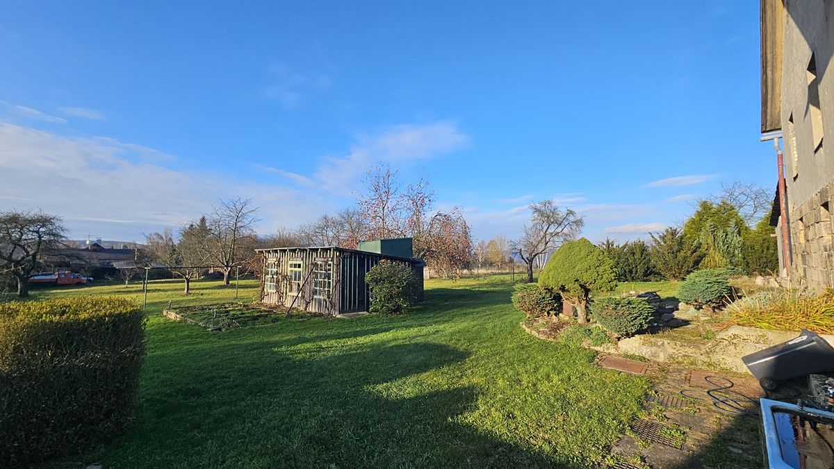 Prodej rodinného domu 350 m², pozemek 2537 m² – fotografie 5