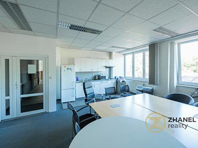 Комерційне приміщення в оренду, 44 м² (3 з 9)