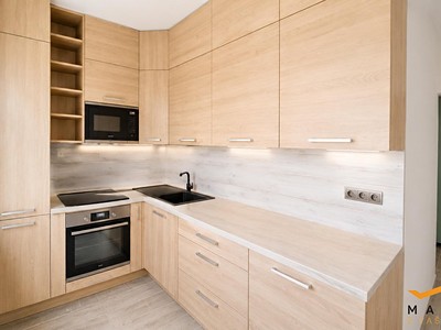 Pronájem bytu 2+1 56 m²
