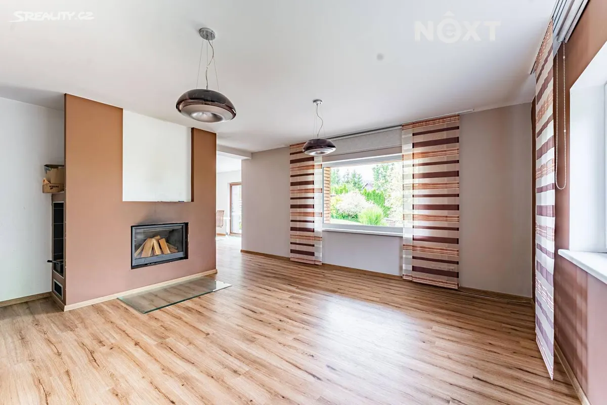 Prodej rodinného domu 176 m², pozemek 1014 m² – pohled 6