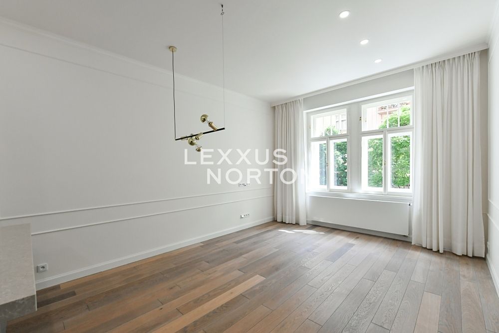 Pronájem bytu 3+kk 92 m²