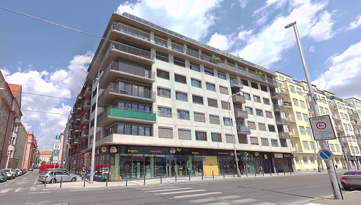 Pronájem bytu 1+kk 42 m²