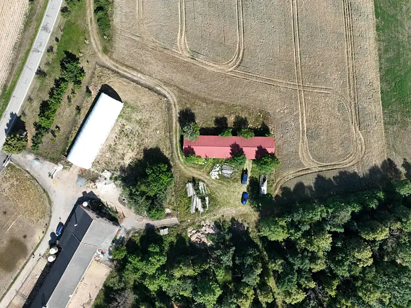 Prodej skladového prostoru 250 m², Litovany – náhled fotky 3