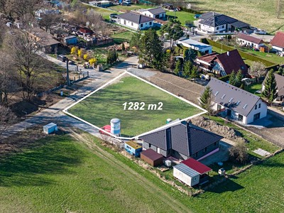 Prodej  stavebního pozemku 1 282 m²