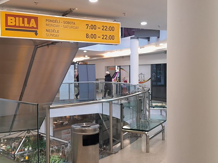Pronájem komerčního prostoru, 206 m² (4 z 6)