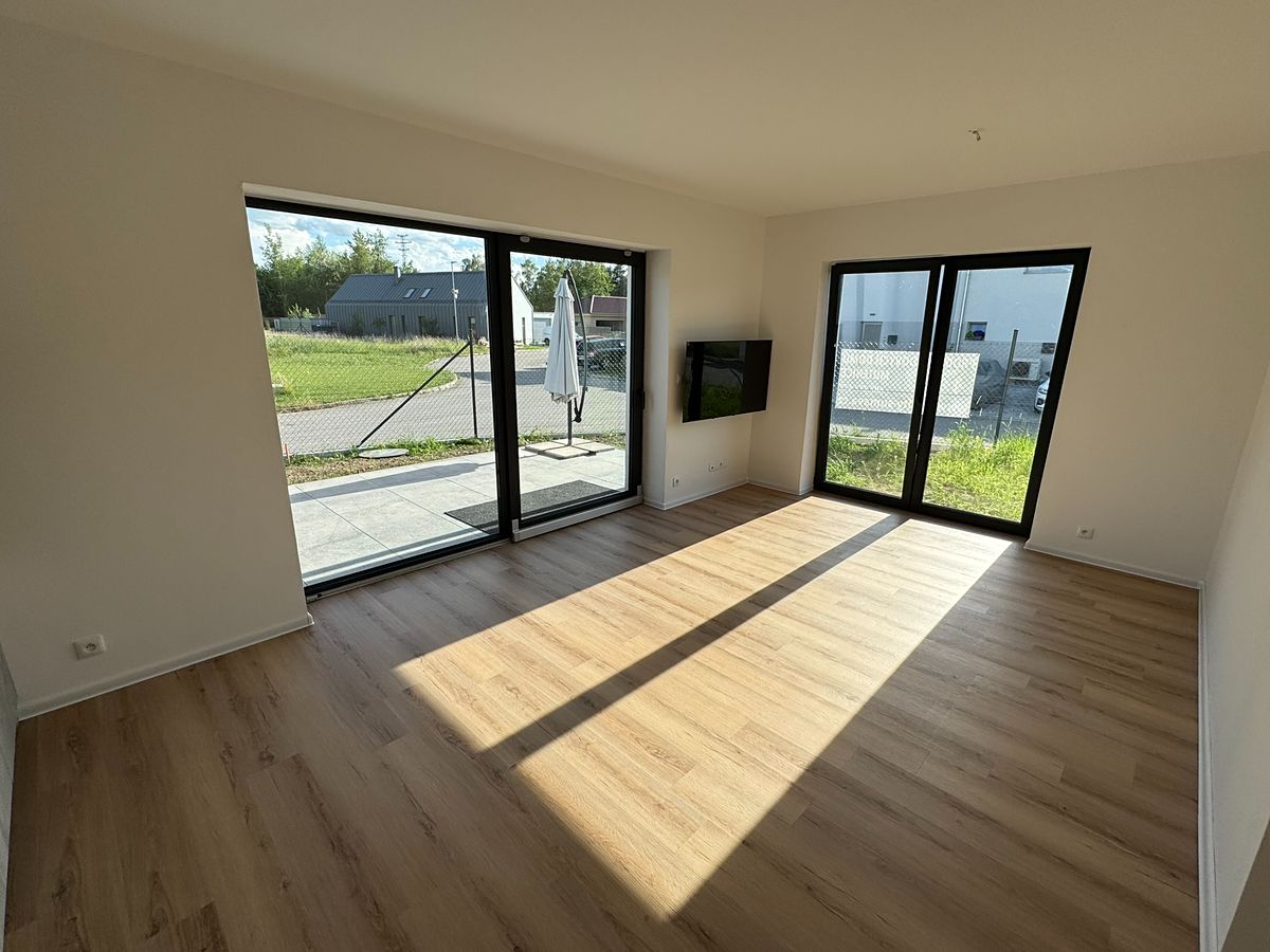 Prodej rodinného domu 65 m², pozemek 130 m² – fotografie 5
