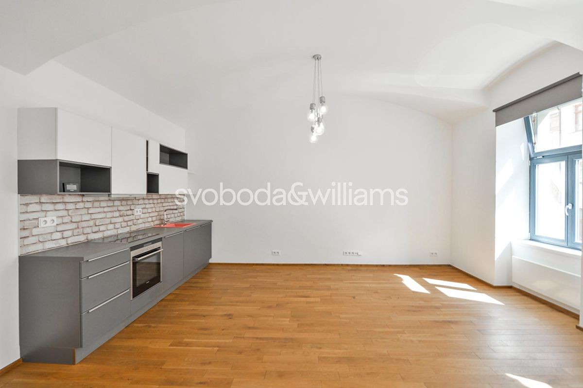 Pronájem bytu 2+kk 63 m²