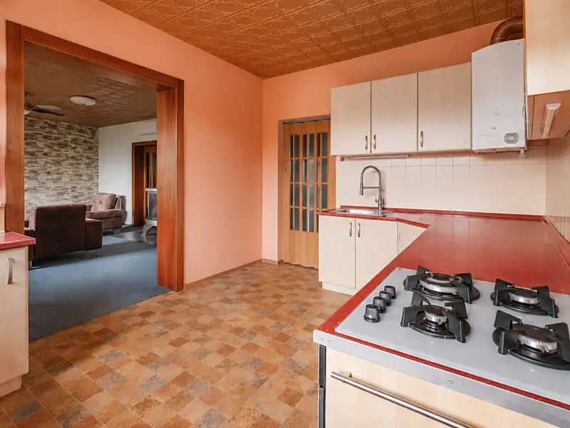 Pronájem bytu 3+1 91 m², Červený Kostelec – náhled fotky 3