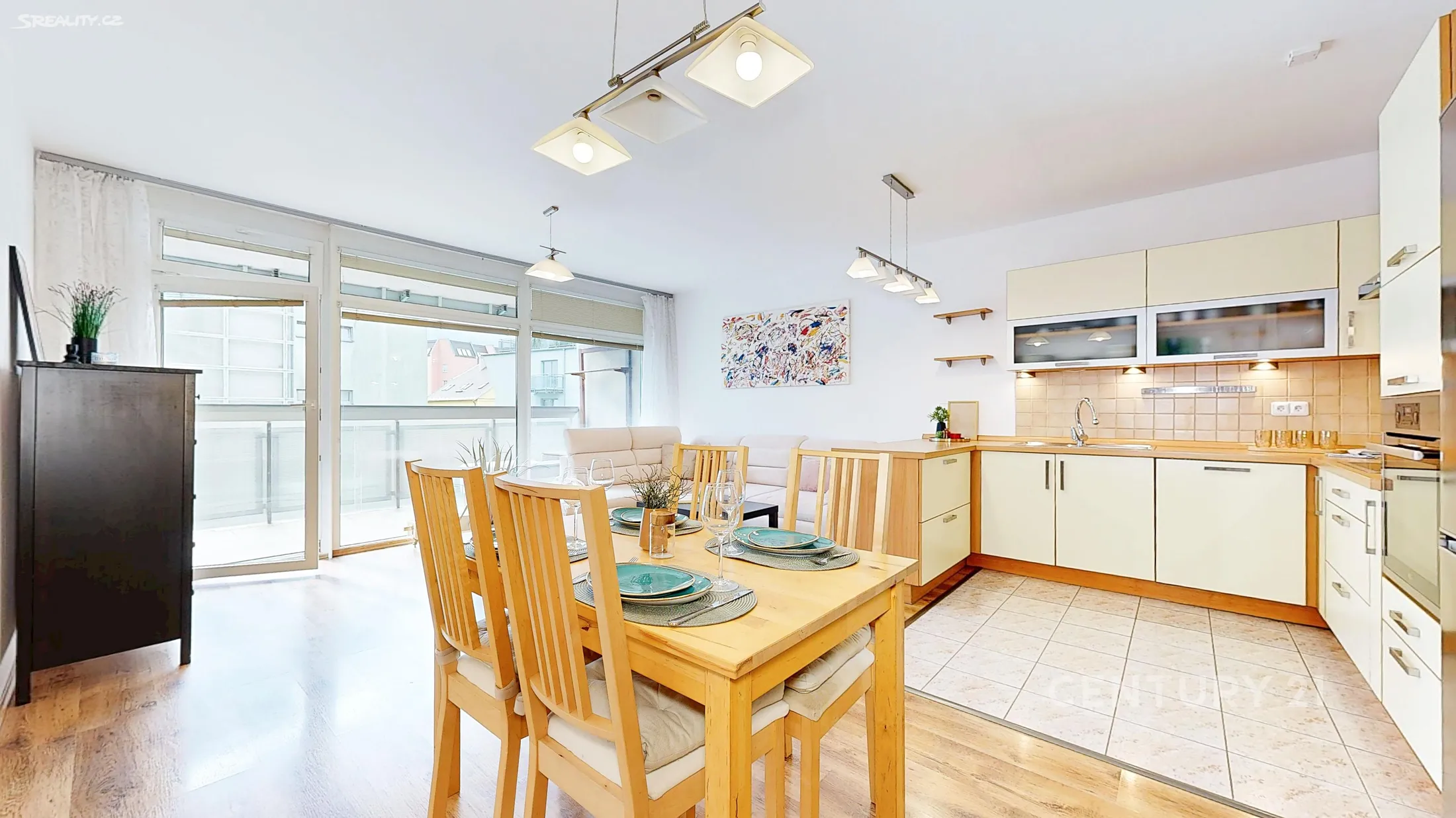 Pronájem bytu 3+kk 74 m²