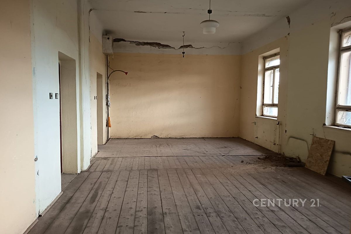 Prodej rodinného domu 209 m², pozemek 564 m² – fotografie 5