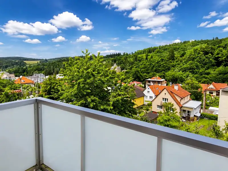 Pronájem bytu 3+1 68 m², Luhačovice – náhled fotky 1