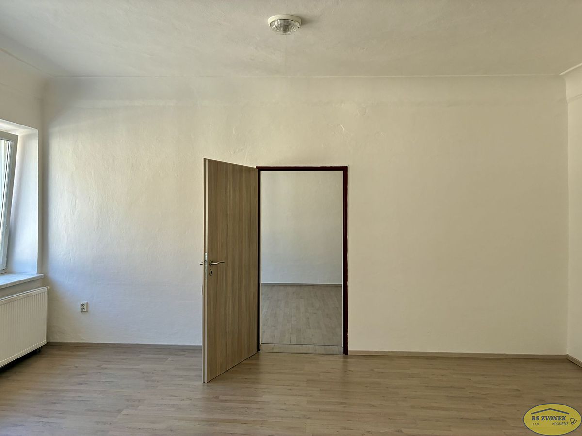 Pronájem bytu 2+kk 63 m² – fotografie 5