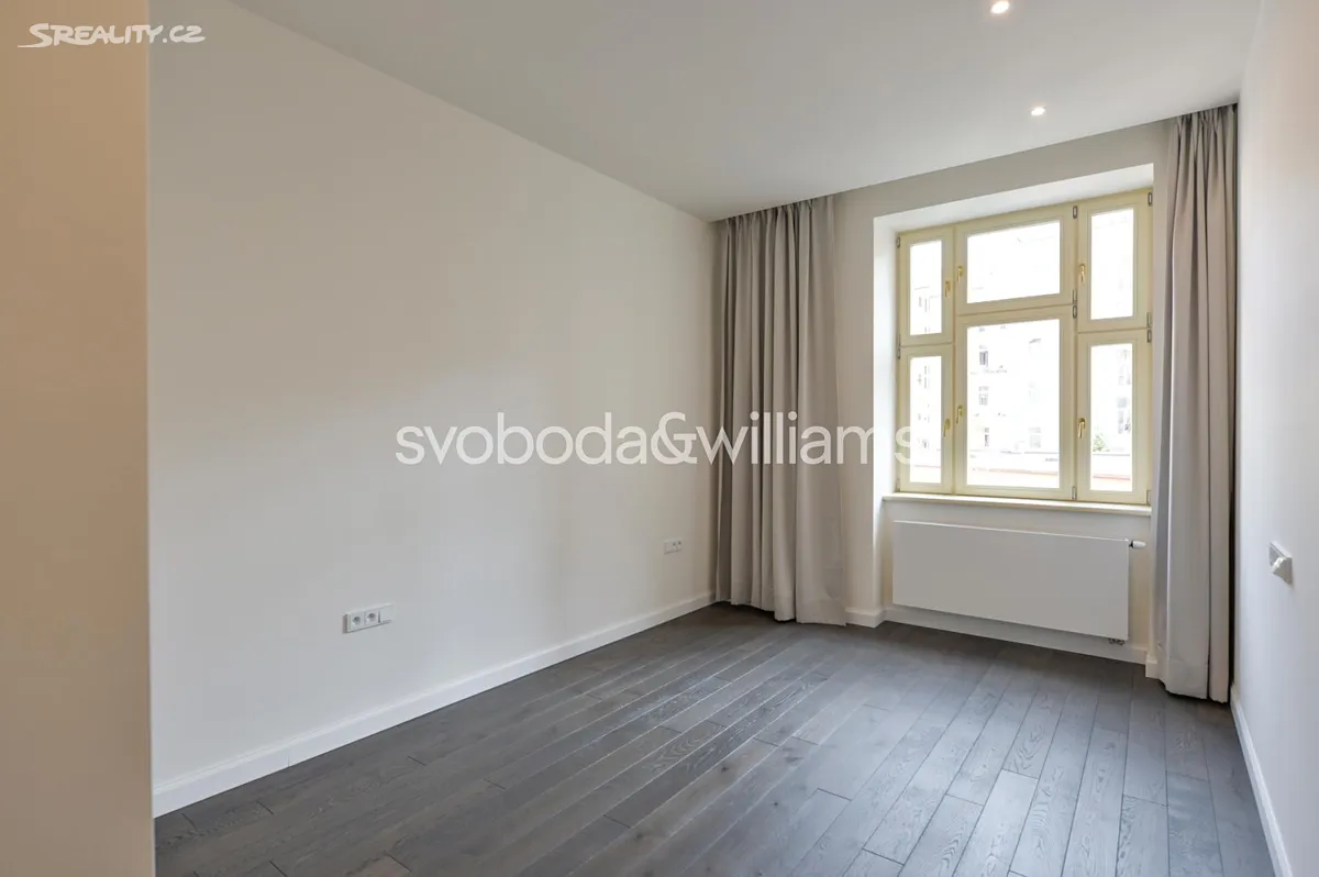 Pronájem bytu 4+kk 135 m² – pohled 6