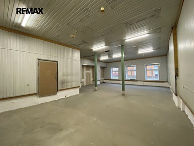 Pronájem skladového prostoru 222 m²