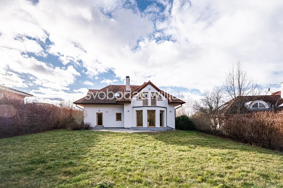 Pronájem rodinného domu 190 m², pozemek 811 m², Průhonice