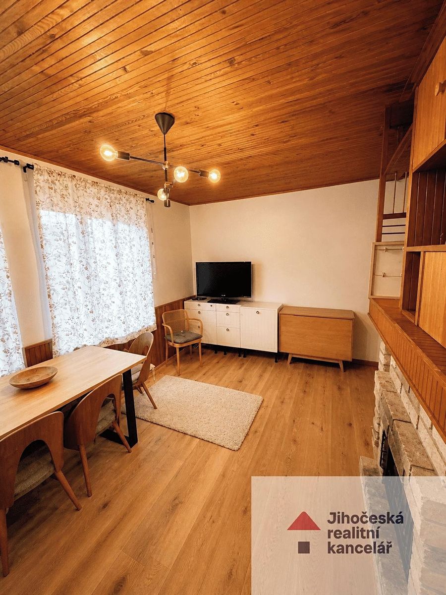 Prodej chaty 55 m², pozemek 370 m² – fotografie 2