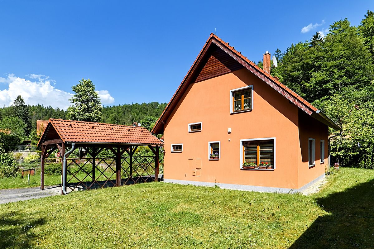 Prodej rodinného domu 149 m², pozemek 440 m² – fotografie 5