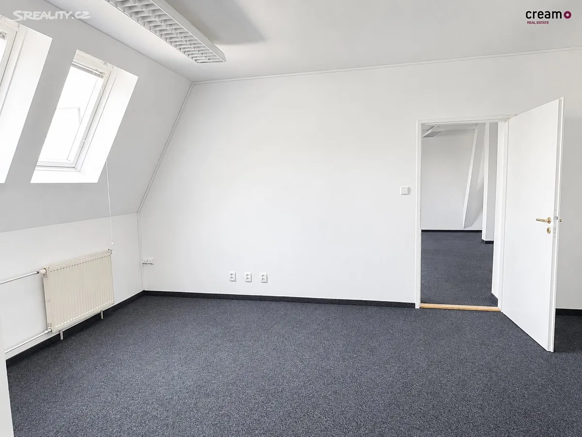 Pronájem kanceláře 21 m² - Widok 5