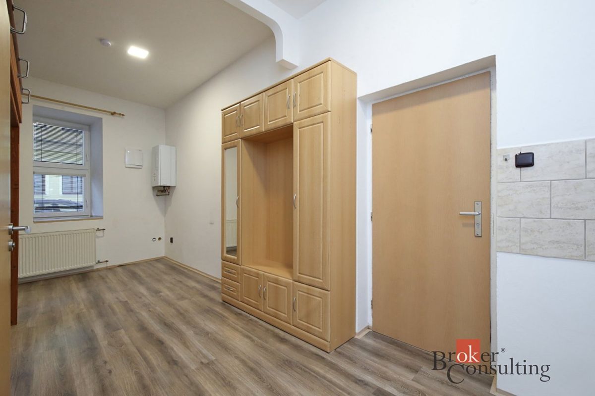 Prodej bytu 1+kk 28 m² – fotografie 3