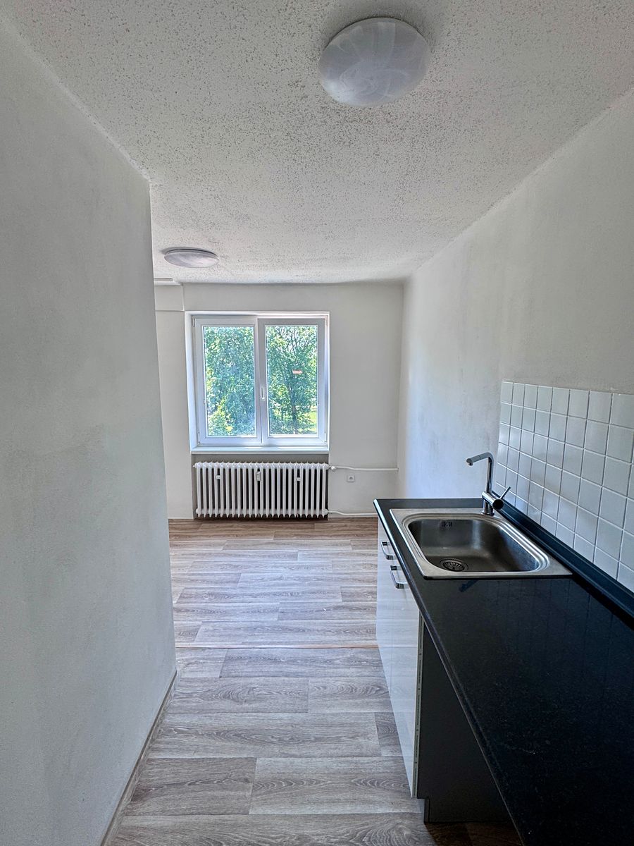 Prodej bytu 1+kk 17 m² – fotografie 2