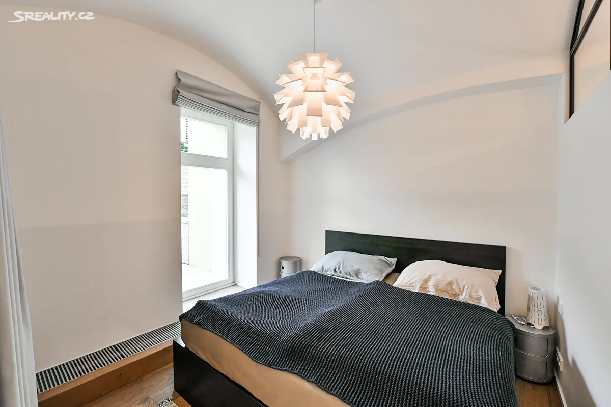 Pronájem bytu 2+kk 50 m² – další