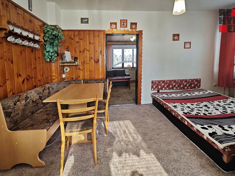 Haus zum Kauf, 360 m² (9 von 24)