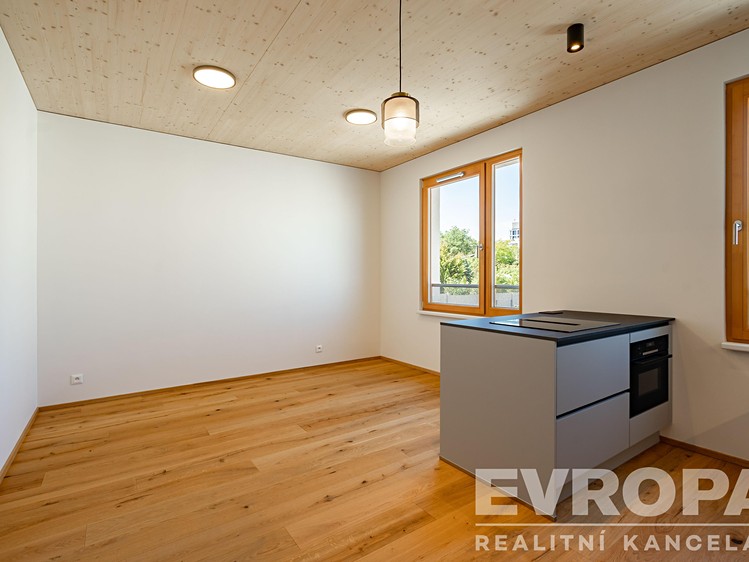 Prodej bytu 4+kk, 86 m² (14 z 25)