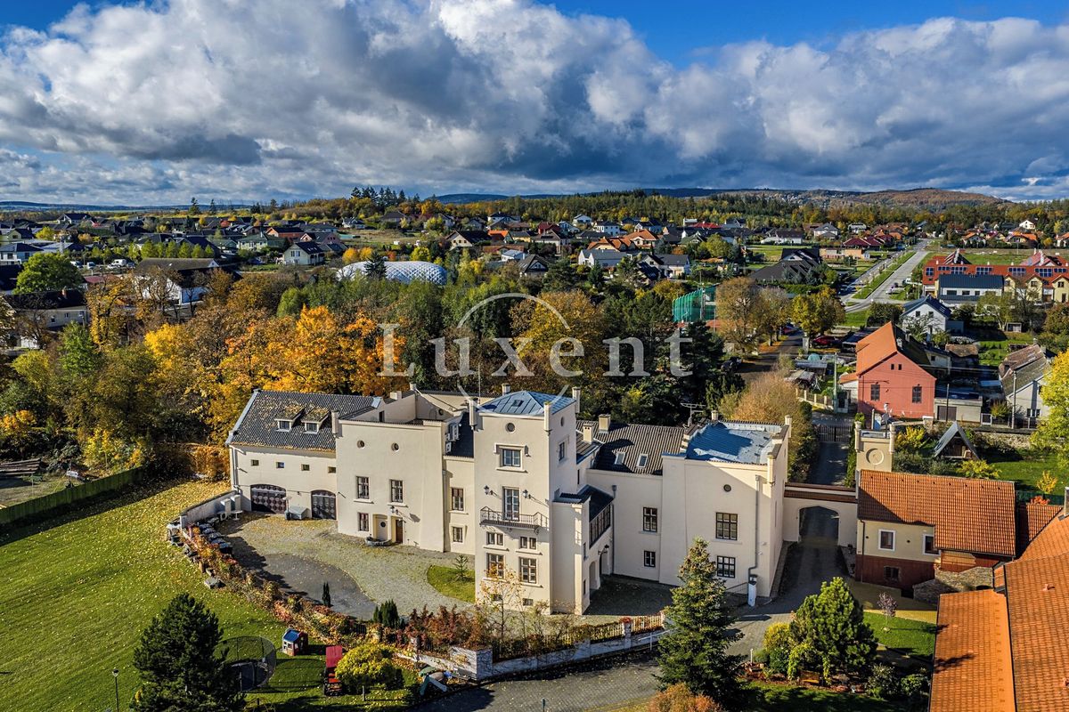 Prodej památky 1585 m², pozemek 6505 m²