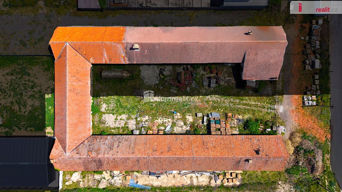 Prodej komerčního pozemku 2636 m² – fotografie 2