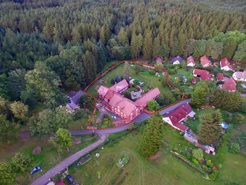 Prodej vícegeneračního domu 1100 m², pozemek 5457 m², Vlčeves – náhled fotky 3