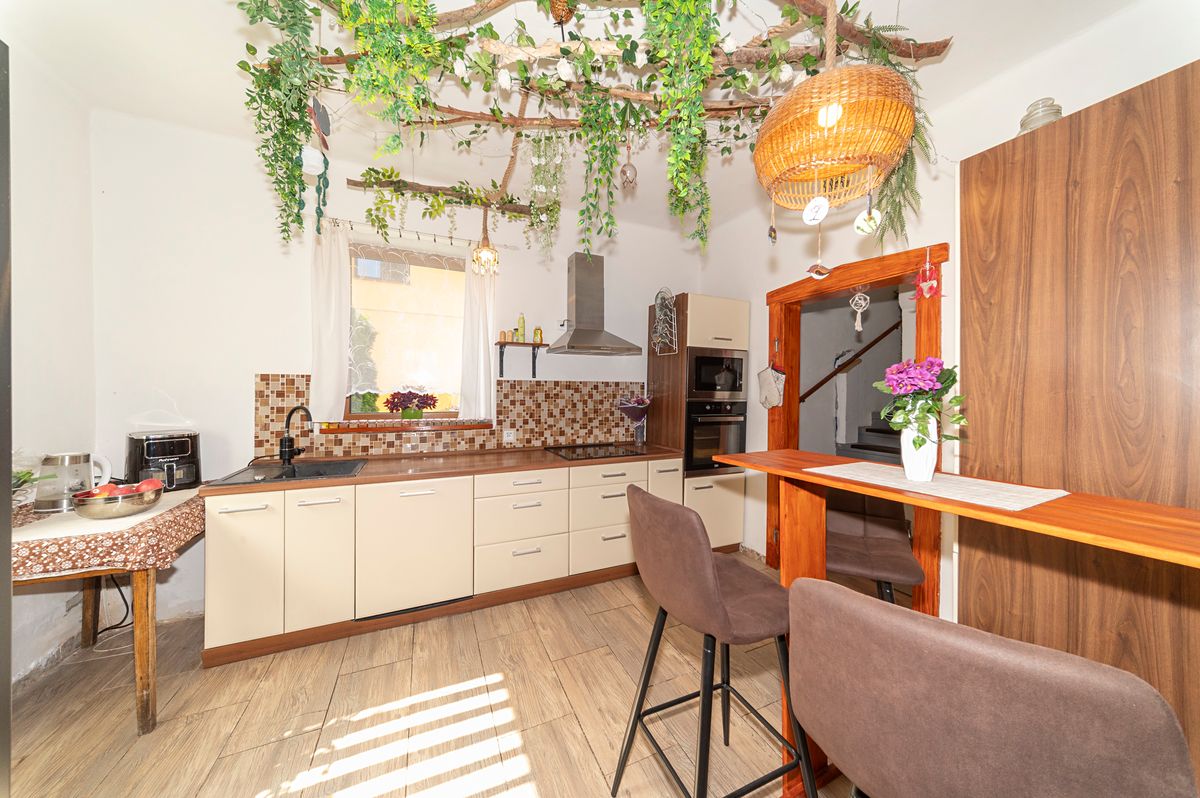 Prodej rodinného domu 130 m², pozemek 860 m² – fotografie 5