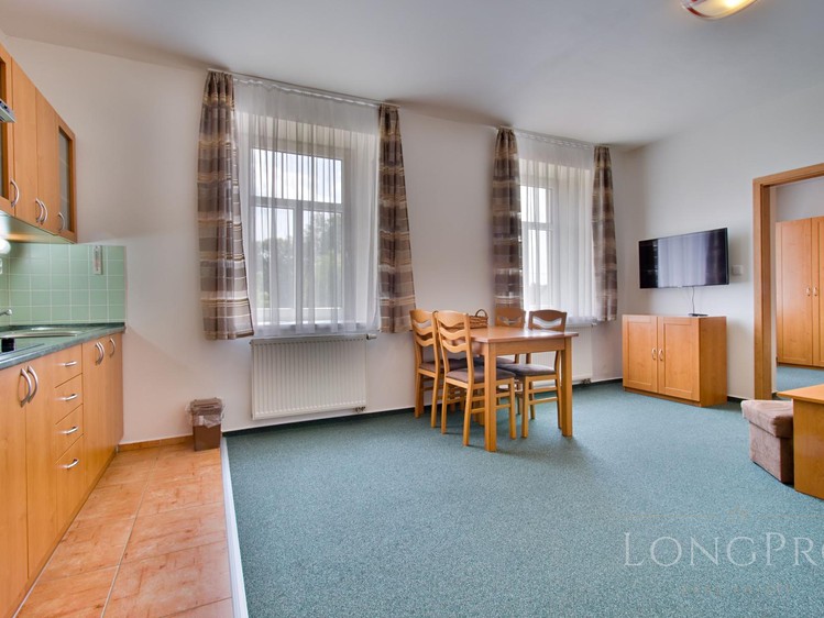 Prodej komerčního prostoru, 995 m² (18 z 24)