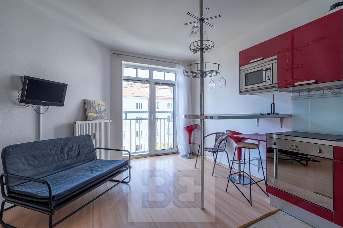 Pronájem bytu 1+kk 30 m²