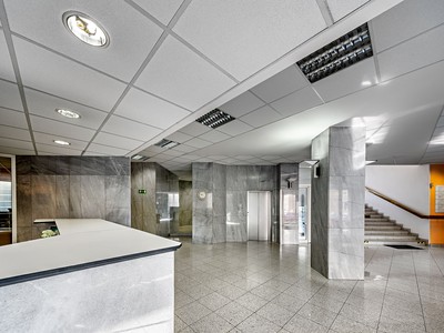 Комерційне приміщення в оренду, 20 м² (2 з 7)