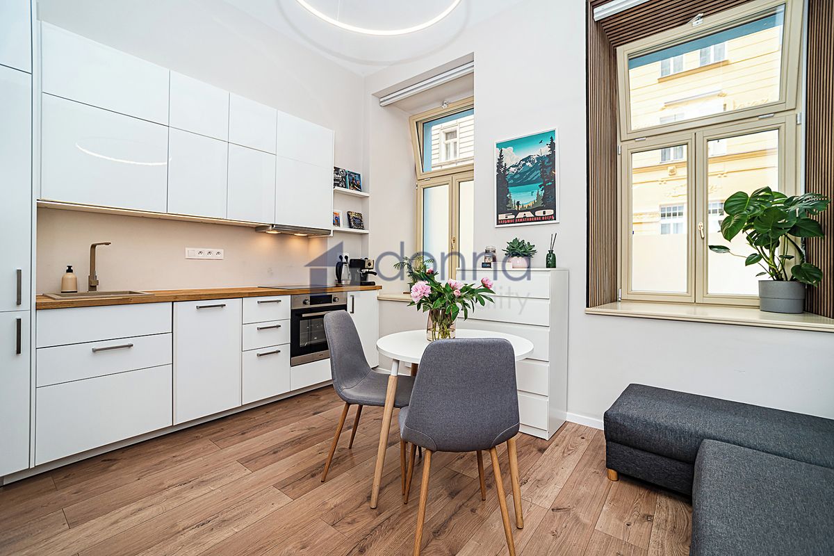 Pronájem bytu 1+kk 26 m²