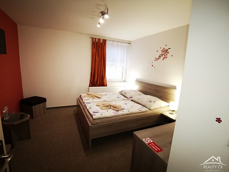 Pronájem komerčního prostoru, 385 m² (15 z 22)